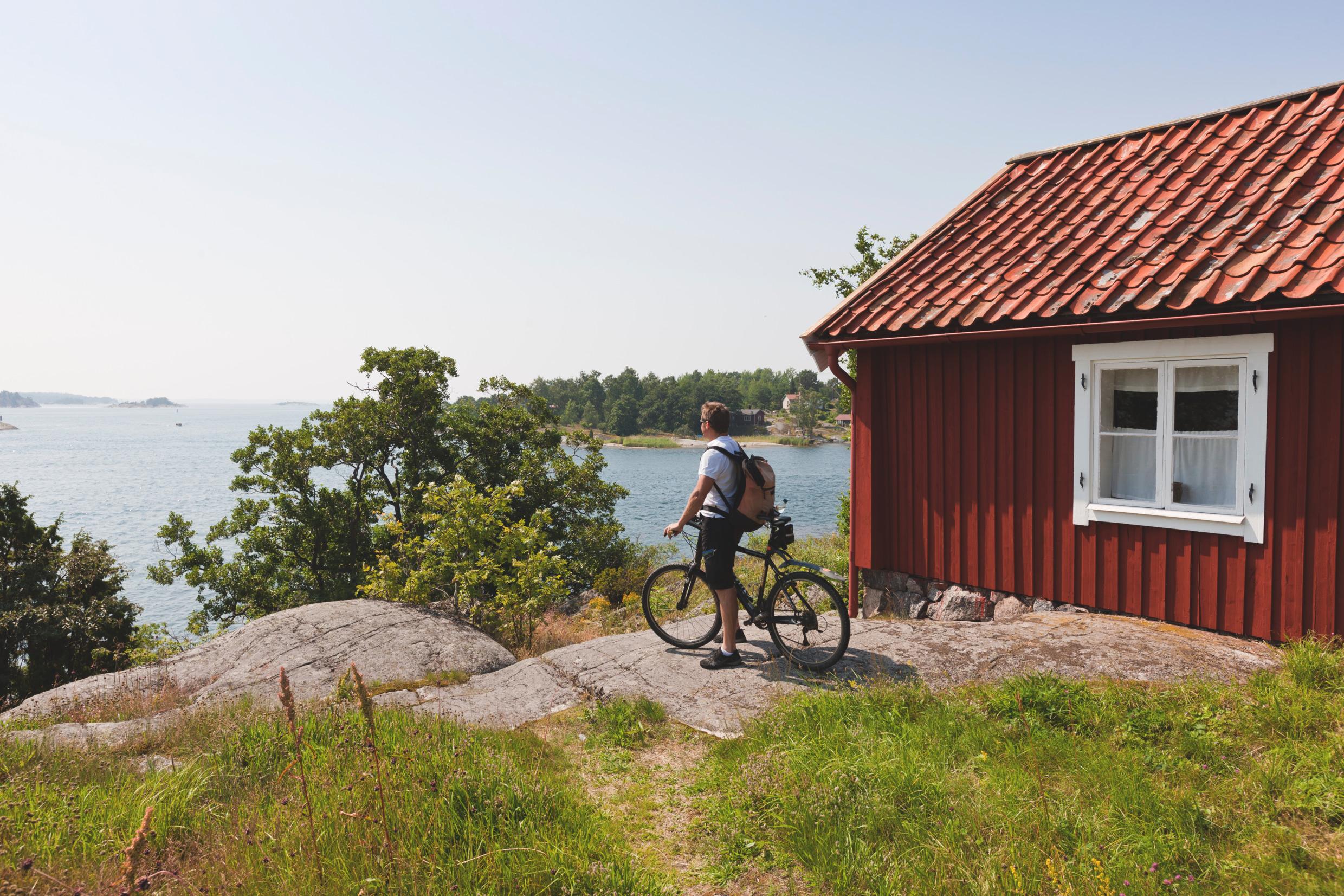 Biking in the archipelago